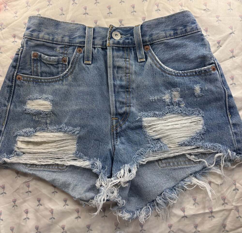 Levi's 501 Distressed Denim Shorts W24 Medium Wash High Rise Button Fly